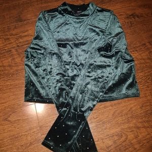 Long sleeve crop top